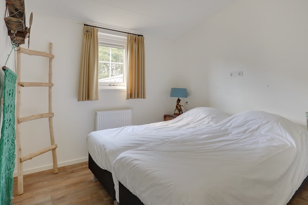 Vrijstaande bungalow op Vakantiepark Sandberghe voor 5 personen - thumbnail 3