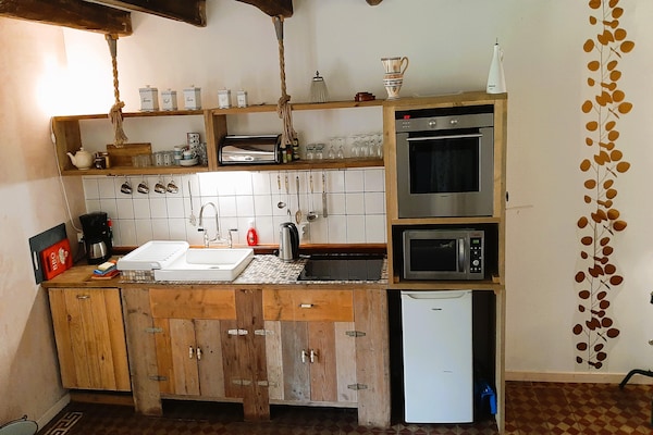 Authentiek landhuis met zwembad en tuin in Frontenay-sur-Dive - thumbnail 5