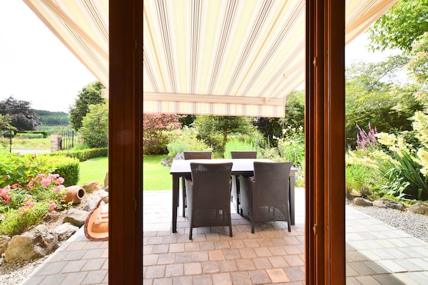 8-persoons vakantiehuis met tuin en vijver in Septon - thumbnail 2