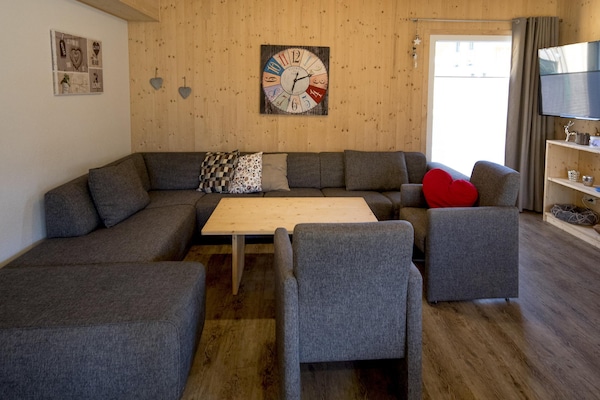 Chalet 61 op 100m van skilift en meer in Kreischberg - thumbnail 1