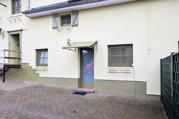 4-persoons vakantiehuis De Sterrenhemel in St Vith - thumbnail 1
