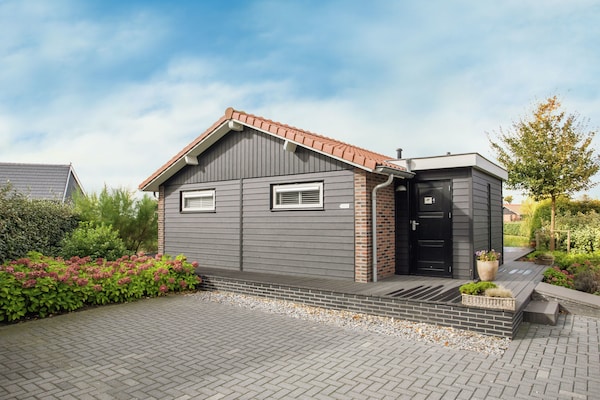 Charming Oosterschelde: luxe chalet aan golfbaan en natuur - thumbnail 6