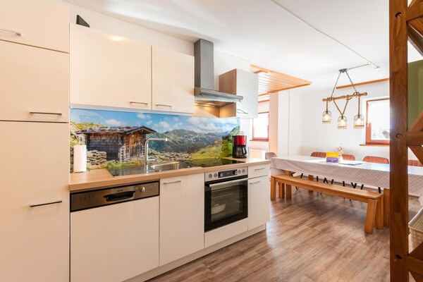 Modern vakantiehuis voor 12 personen met privésauna nabij Zell am See - thumbnail 4