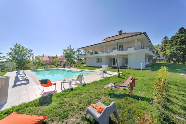 Licht appartement Panorama Il Rosso in Tavullia voor 5 personen - thumbnail 1