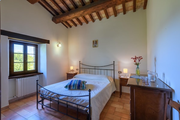 Rustiek landhuis Borgo Tre in Sant'angelo in Vado - thumbnail 4