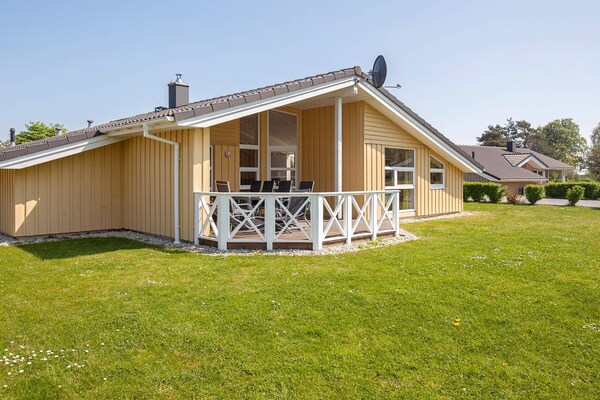 Aan zee: Ruim vakantiehuis met wellness in Grömitz voor 12 personen - thumbnail 2