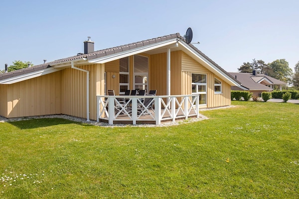 Aan zee: Ruim vakantiehuis met wellness in Grömitz voor 12 personen - thumbnail 2