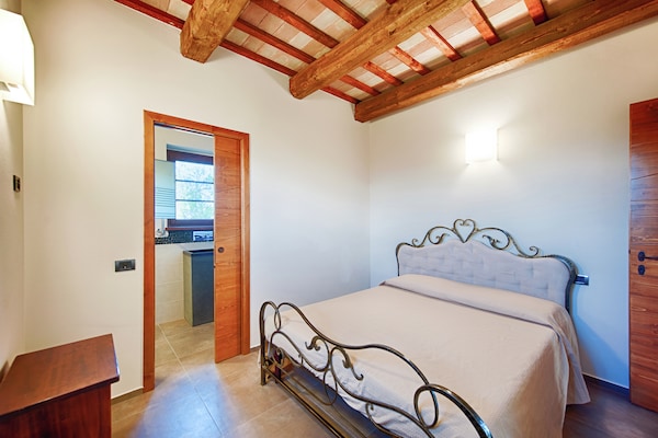 Rustiek landhuis Borgo Cinque in Sant'angelo in Vado voor 6 personen - thumbnail 4