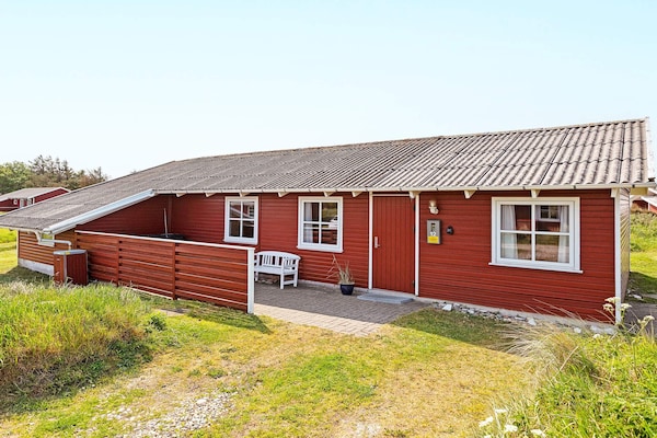Vrijstaand vakantiehuis nabij strand en natuurgebied in Frøstrup - thumbnail 1