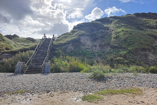 Traditioneel vakantiehuis op 300m van de kust in Struer, Denemarken - thumbnail 2