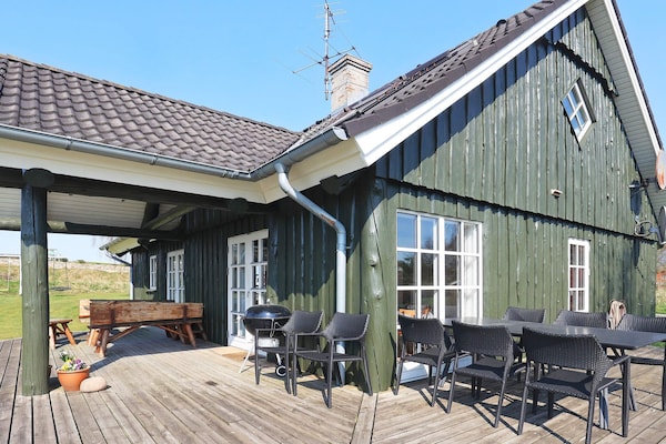8-persoons vakantiehuis aan zee in Løgstrup - thumbnail 1
