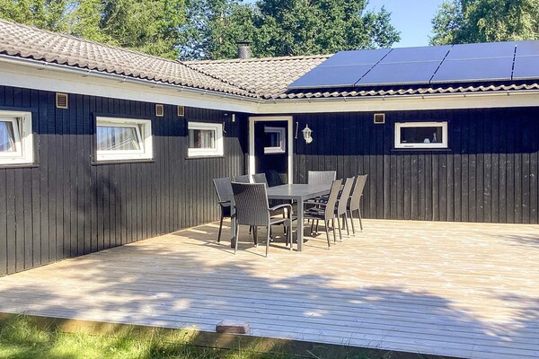 Luxe vakantiehuis voor 12 personen met zwembad en sauna, 800m van zee - thumbnail 3