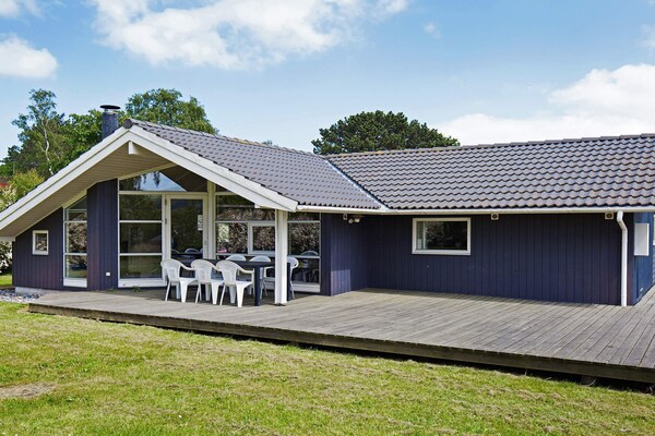 Op 500 m van zee: Gezellig vakantiehuis in Asnæs voor 7 personen - thumbnail 1