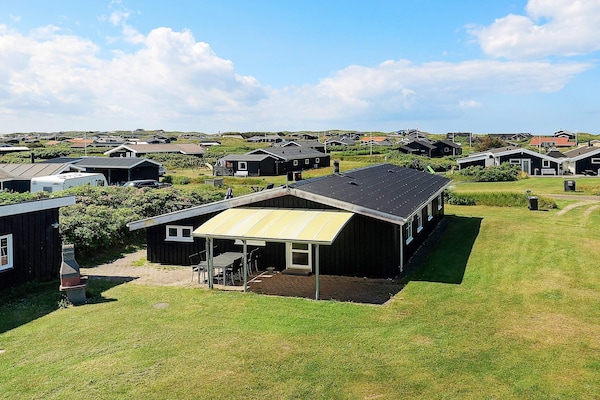 Licht vakantiehuis op 200 meter van de Noordzee bij Løkken - thumbnail 2