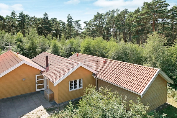 Ruim vakantiehuis voor 10 personen met sauna en whirlpool op 600m van zee - thumbnail 4