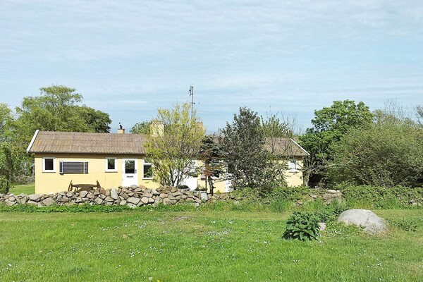 Artistiek vakantiehuis op 120m van zee bij Allinge, Bornholm - thumbnail 2