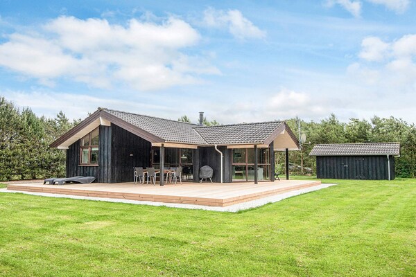 Stijlvol vrijstaand vakantiehuis met sauna en whirlpool nabij Ringkøbing Fjord - thumbnail 2