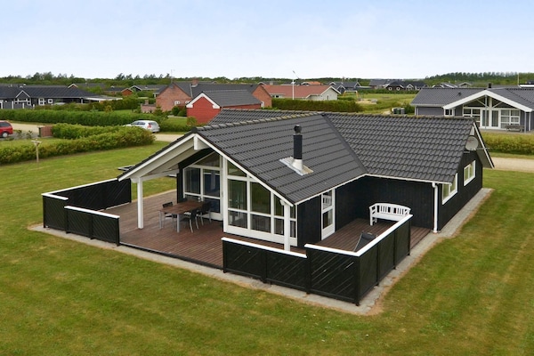 Vrijstaand vakantiehuis met sauna en whirlpool, 600m van zee in Tarm, Denemarken - thumbnail 1
