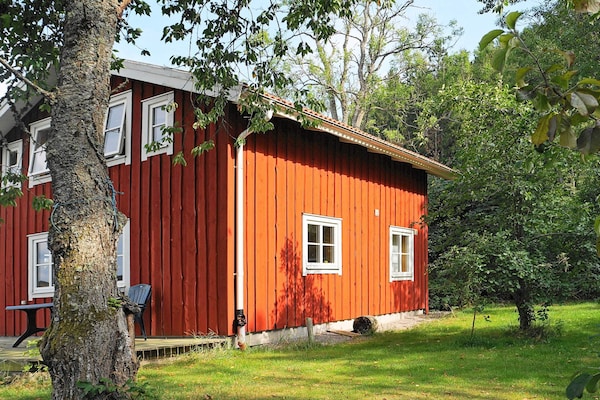 Op 1,0 km van het meer: ruim vakantiehuis in Uddevalla voor 8 personen - thumbnail 4
