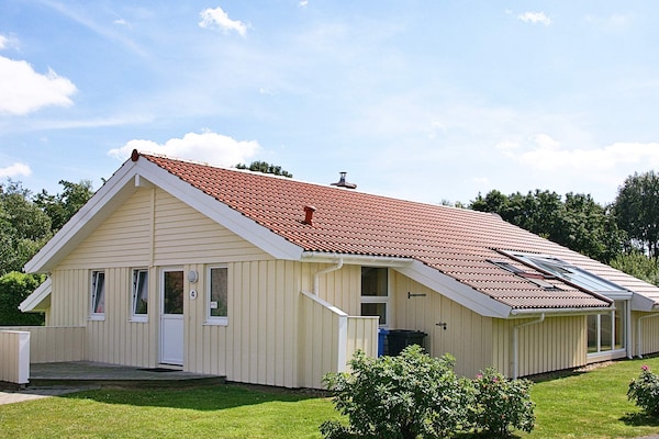 Op 1,5 km van zee: Ruim wellnessvakantiehuis in Ottendorf - thumbnail 4