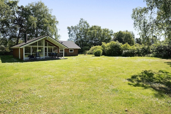 Op 1,5 km van zee: sfeervol vakantiehuis voor 6 personen in Højby - thumbnail 3