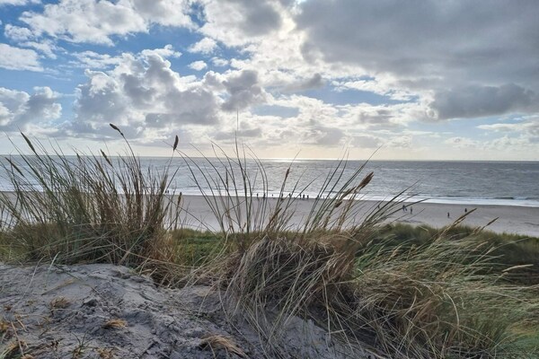 4-persoons vakantiehuis in Blåvand op 1,5 km van de zee - thumbnail 3