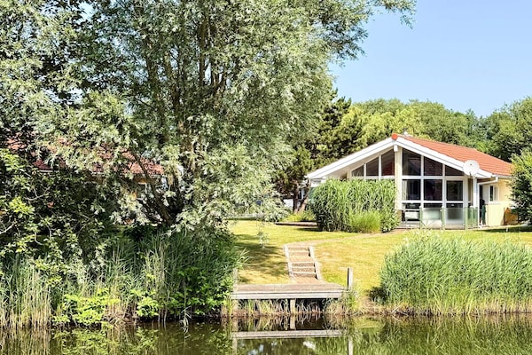 Op 1,5 km van zee: Licht vakantiehuis in Otterndorf voor 6 personen - thumbnail 1
