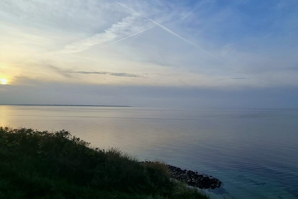 Op 300 m van zee: Ruim vakantiehuis in Rudkøbing met sauna en whirlpool - thumbnail 6