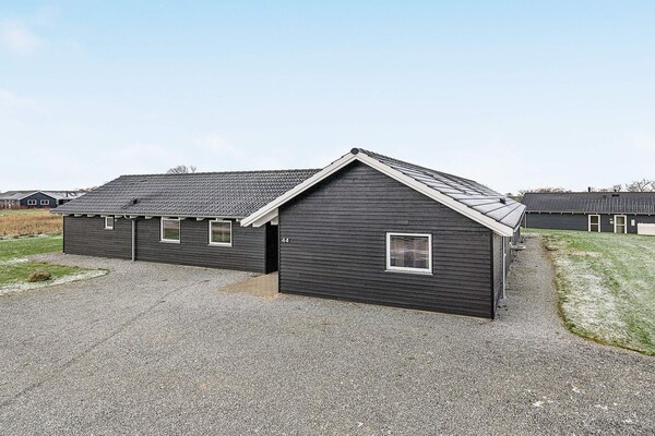 Groots vakantiehuis Sydals met zwembad, sauna & activiteitenruimte, 500m van zee - thumbnail 2