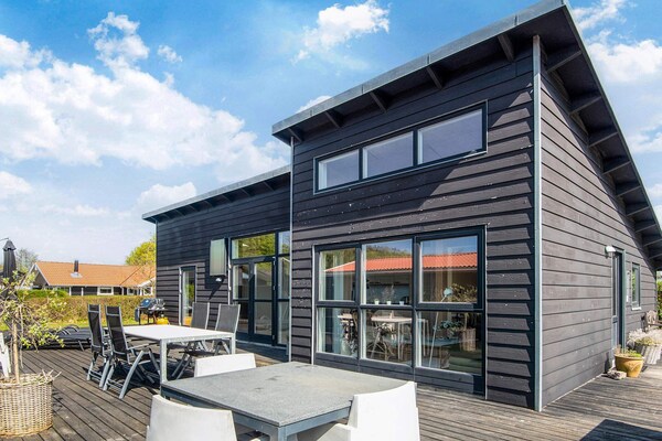 Gerenoveerd vakantiehuis met sauna en whirlpool op 200m van het strand - thumbnail 2