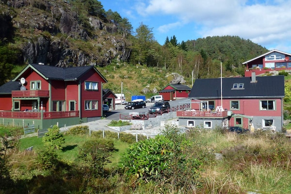 Vrijstaand vakantiehuis voor 10 personen aan fjord in Hosteland, Noorwegen - thumbnail 3