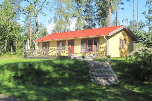 Op 300 m van het meer: sfeervol vakantiehuis in Håcksvik · 5 pers. - thumbnail 4