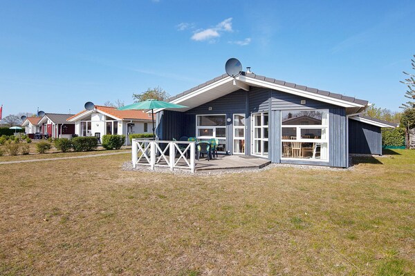 Licht Scandinavisch vakantiehuis met sauna en whirlpool, 250m van zee - thumbnail 4