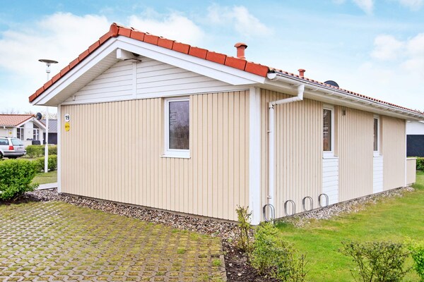 Vrijstaand Scandinavisch vakantiehuis op 250m van het strand in Grömitz - thumbnail 6