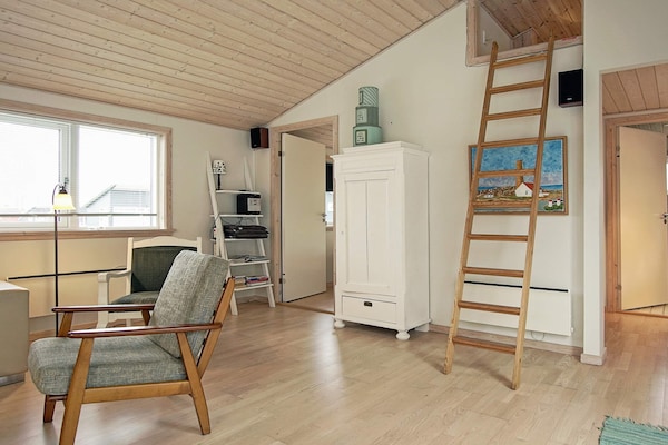 Modern vakantiehuis in Gudhjem direct aan de golfbaan - thumbnail 5