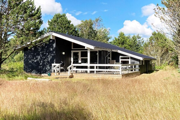 Vrijstaand vakantiehuis met sauna, 400m van strand Ålbæk - thumbnail 1