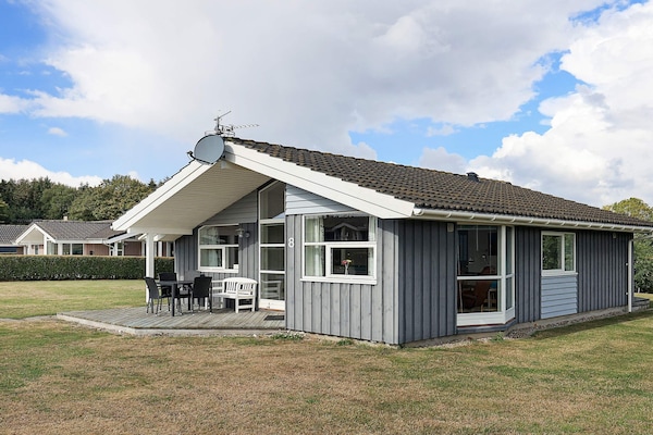 6-persoons vakantiehuis in Rudkøbing op 400m van zee - thumbnail 1