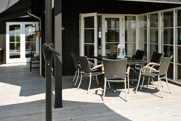 Op 400 m van zee: Ruim vakantiehuis voor 10 personen in Nysted - thumbnail 6