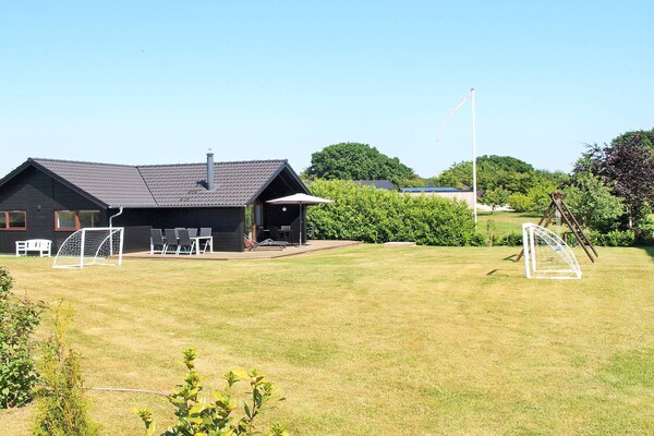 Op 500 m van zee: modern vakantiehuis in Ebeltoft voor 6 personen - thumbnail 2