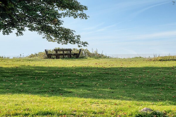 4-persoons vakantiehuis aan zee in Stege - thumbnail 2
