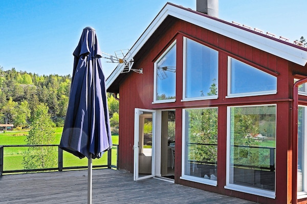 Licht modern vakantiehuis bij de zee in Henån, Orust - thumbnail 4