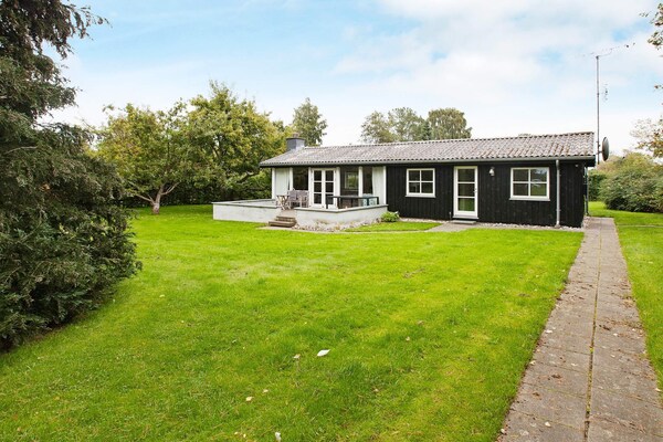 6-persoons vakantiehuis in Dronningmølle op 900m van zee - thumbnail 1