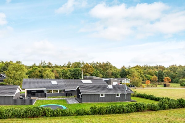 Gezellig vakantiehuis voor 8 personen in familiegericht Hovborg - thumbnail 2