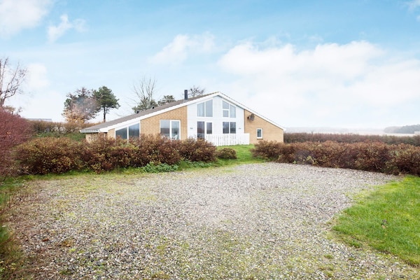 Architectonisch vakantiehuis met zwembad, sauna & whirlpool op 300m van zee - thumbnail 2