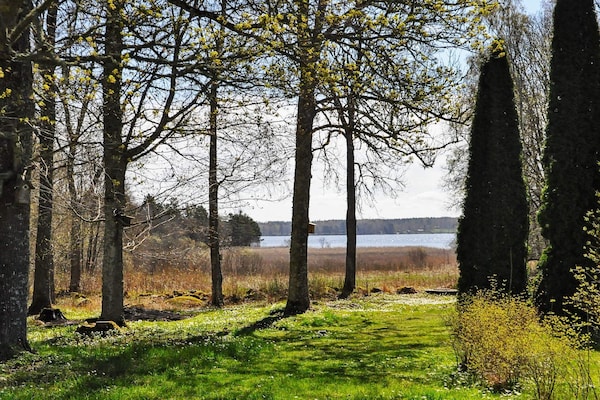 Vrijstaand vakantiehuis op bosperceel met privé zwemplek aan het Skagern meer - thumbnail 2