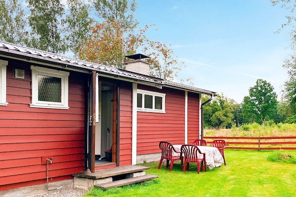 Sfeervol Zweeds vakantiehuis aan de golfbaan bij Vimmerby - thumbnail 5
