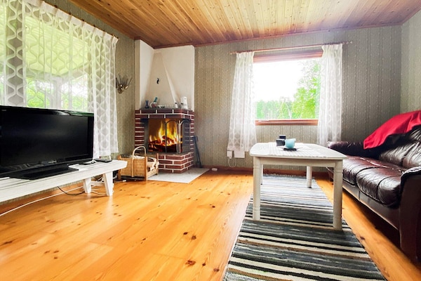 Sfeervol Zweeds vakantiehuis aan de golfbaan bij Vimmerby - thumbnail 6