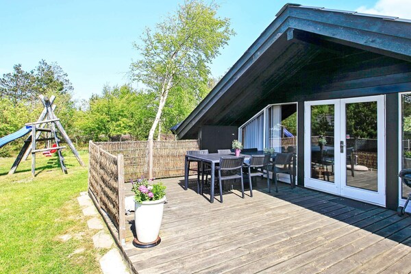 Vrijstaand vakantiehuis op natuurlijk perceel bij Saltum, vlakbij de zee - thumbnail 2
