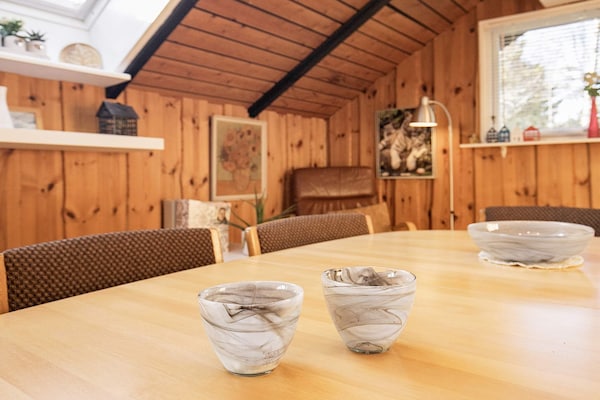 Vrijstaand vakantiehuis op natuurlijk perceel bij Saltum, vlakbij de zee - thumbnail 5