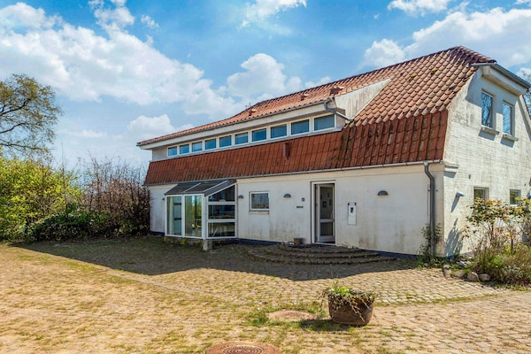 Luxe wellnessvilla aan de Kleine Belt voor 24 gasten met privéstrandpad - thumbnail 2